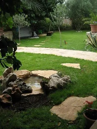 Mit Garten, Grill Und Terrasse Holiday home *