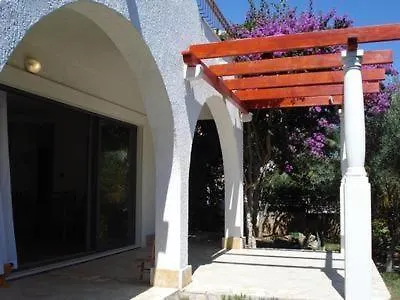 Mit Garten, Grill Und Terrasse Holiday home *