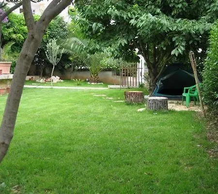 Mit Garten, Grill Und Terrasse Holiday home *